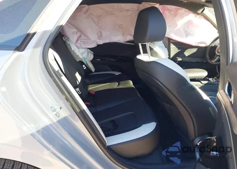 2026 Kia K5 Gt-Line Fwd from USA, damaged, VIN KNAG64J78T5401901